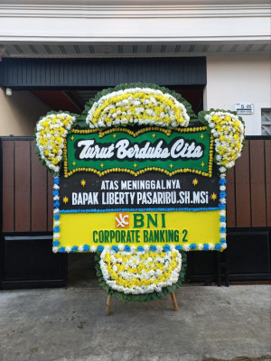 Papan Bunga Duka di Fitu