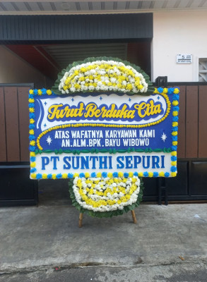 Papan Bunga Duka di Fitu