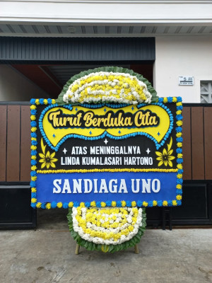 Papan Bunga Duka di Fitu